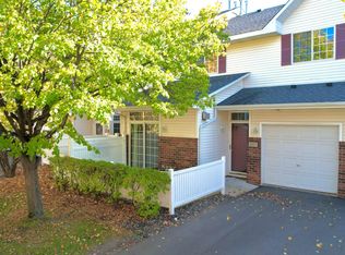 8323 Kimball Dr, Eden Prairie, MN 55347