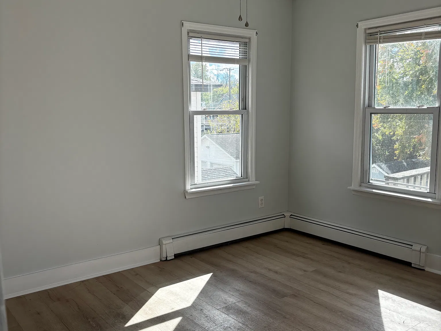 3 bed, $1,650 — Photo 4