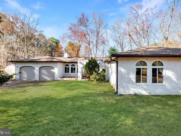 88 Tallowood Dr, Medford, NJ 08055