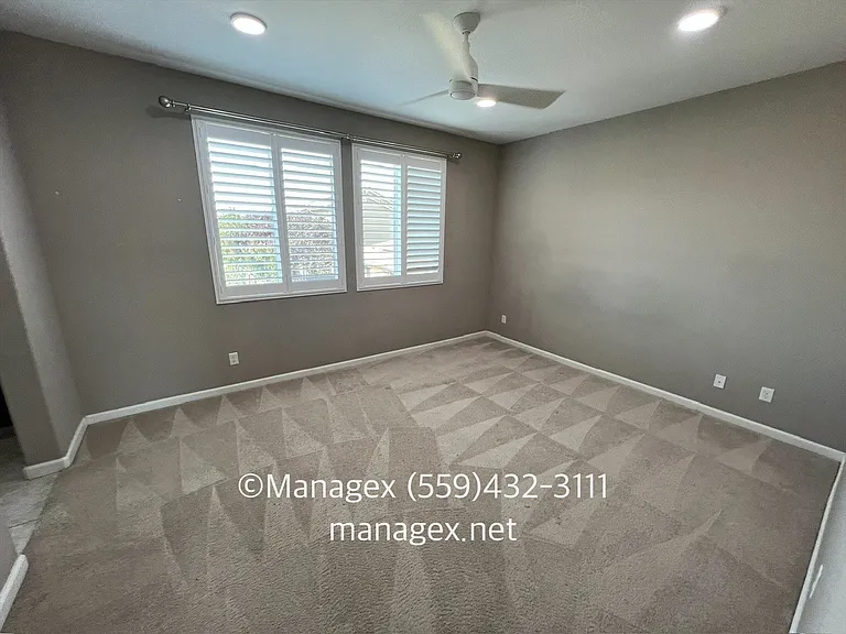 3069 Mount Rainier Ln — Photo 13