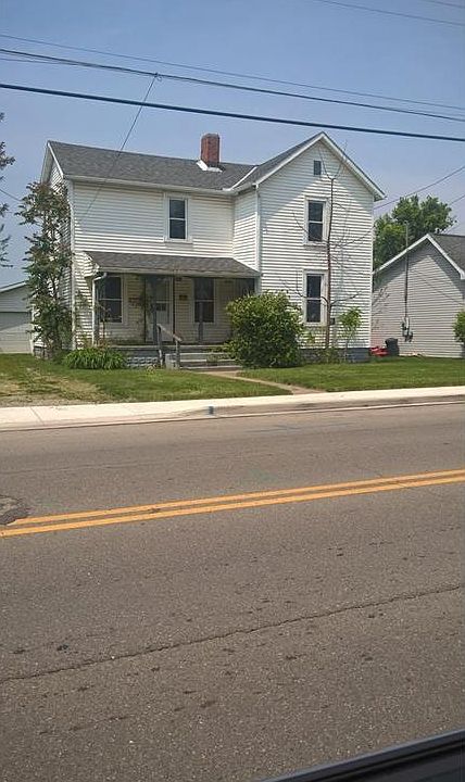1st image of 134 N Oakland St
