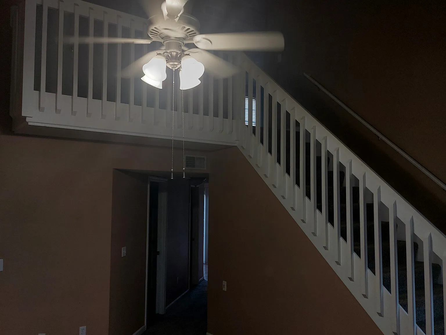 3 bed, 1410 sqft, $2,000 — Photo 4