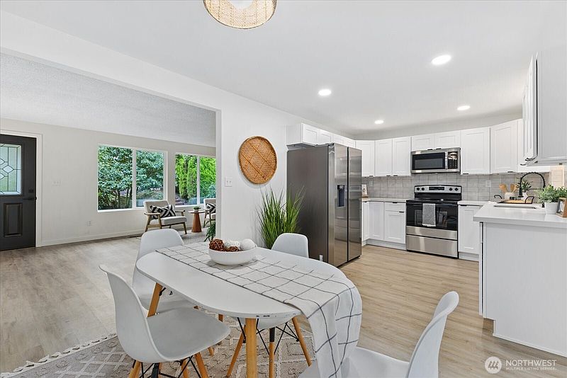 5th image of 34515 25th Avenue SW