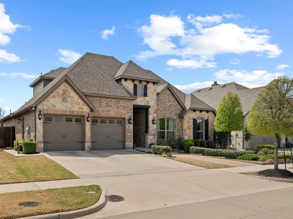 308 Bessie Coleman Blvd, Waxahachie, TX 75165