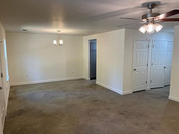 4th image of 8 Tupelo St #8A