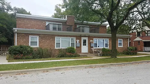 701 E Maple Ave #A Photo 1
