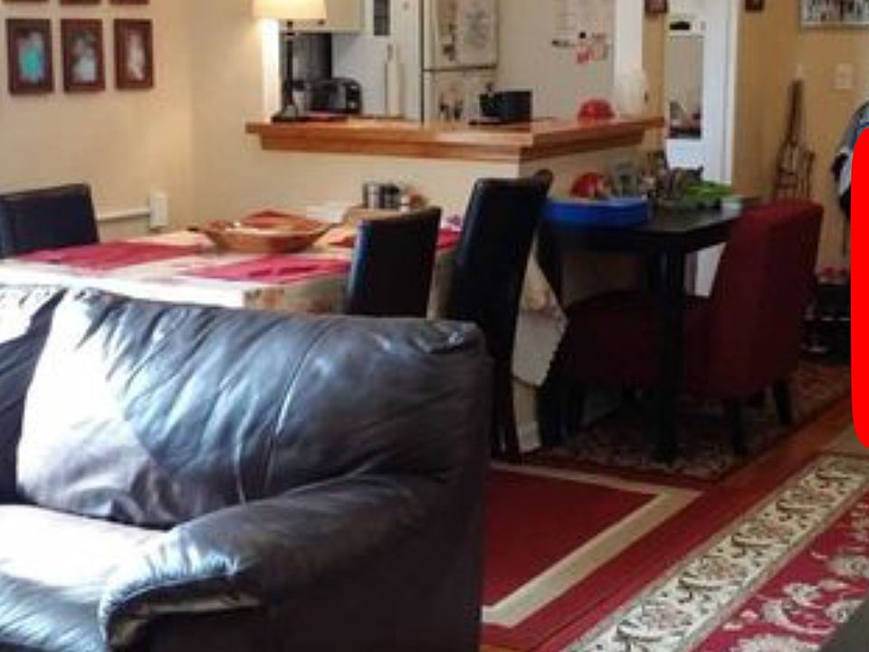 1st image of 411 Park Pl APT 3C