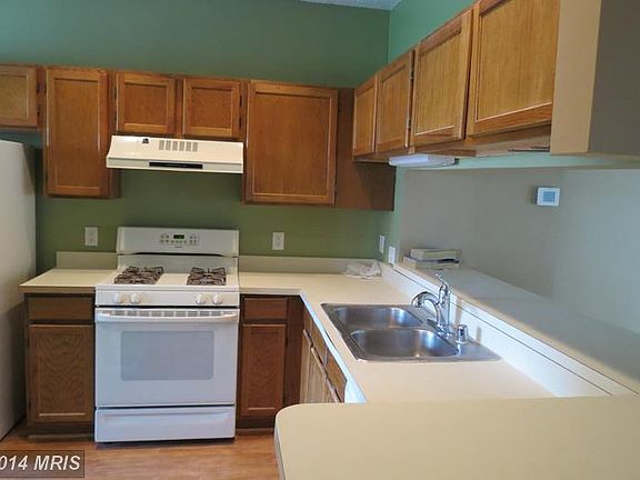 3rd image of 12133 Wedgeway Ct