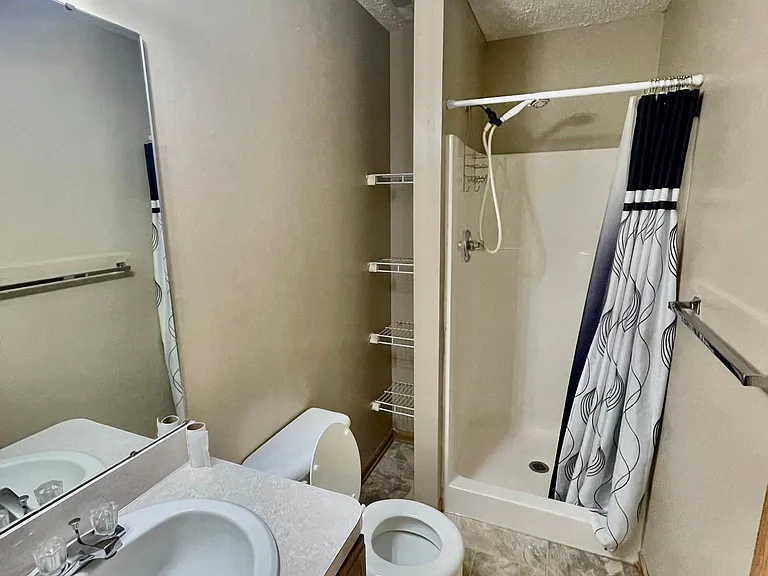 345 Water St — Photo 17