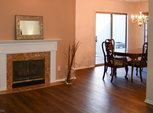 28 Kayser Ln, West Orange, NJ 07052