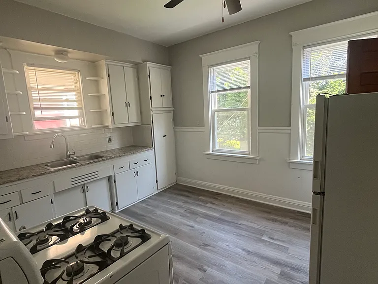 2160 N 48th St #2160 — Photo 1