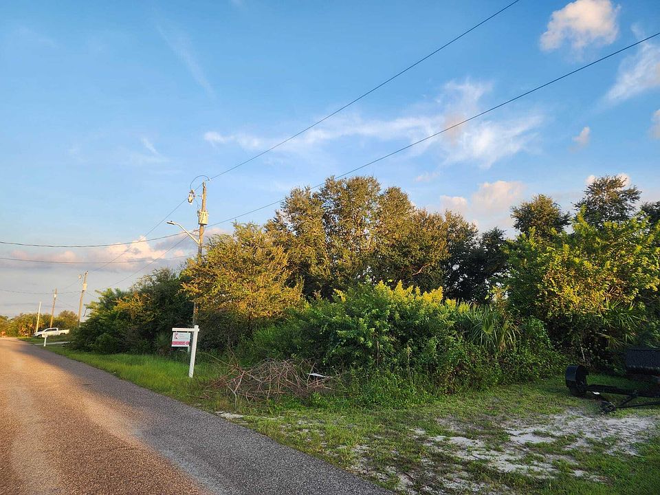 2nd image of 2613 57th Street W