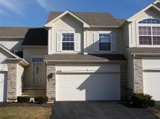 1698 Fredericksburg Ln, Aurora, IL 60503
