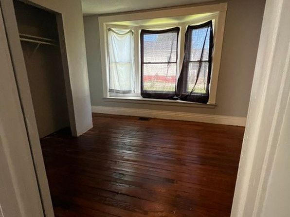 32 Jefferson Ave