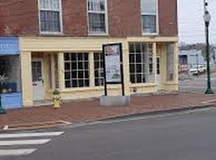 6 Main Ave #302, Gardiner, ME 04345