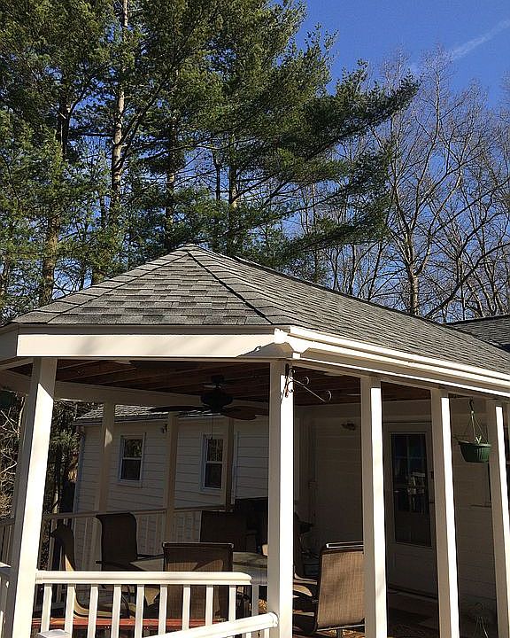 2nd image of 50 Portland Rd