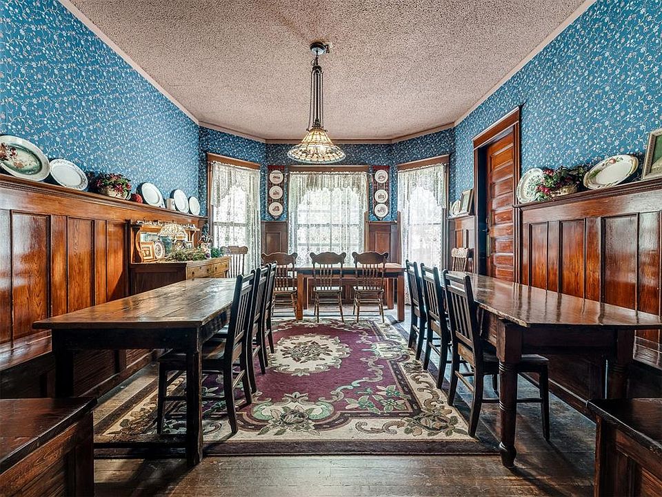 13th image of this home