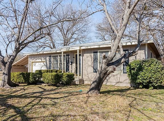 4th image of 6549 Onyx Dr N