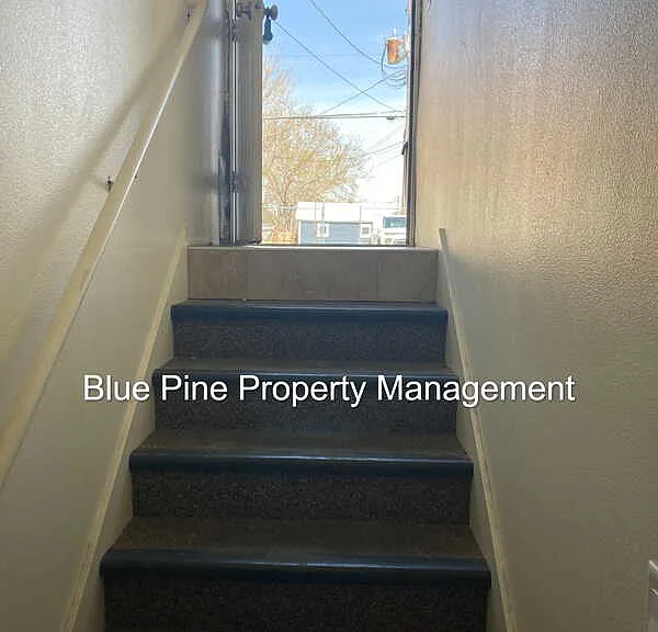 1344 N Main St #B — Photo 8