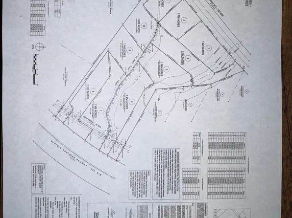 1636 W Main St, Bowersville, GA 30516