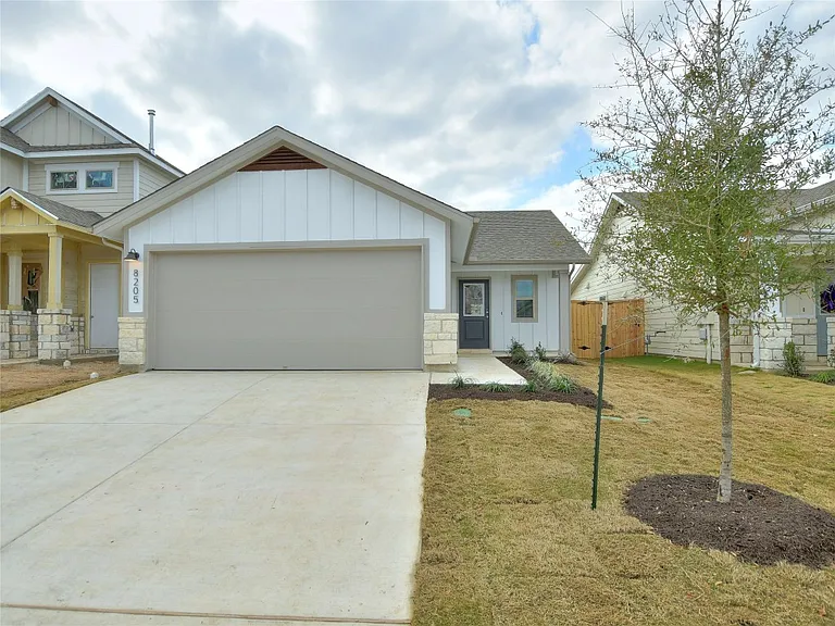 8205 Cottage Rose Dr — Photo 1