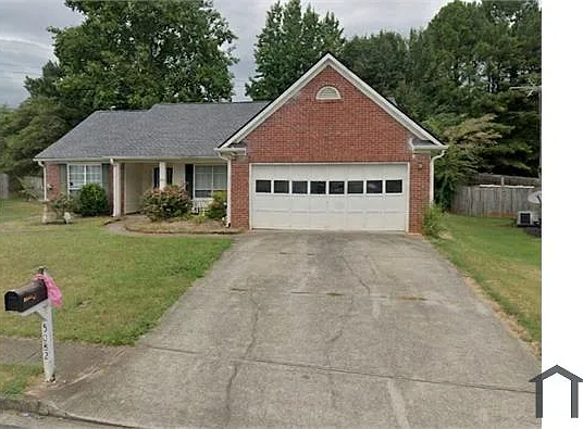 5082 Overlook View Ct