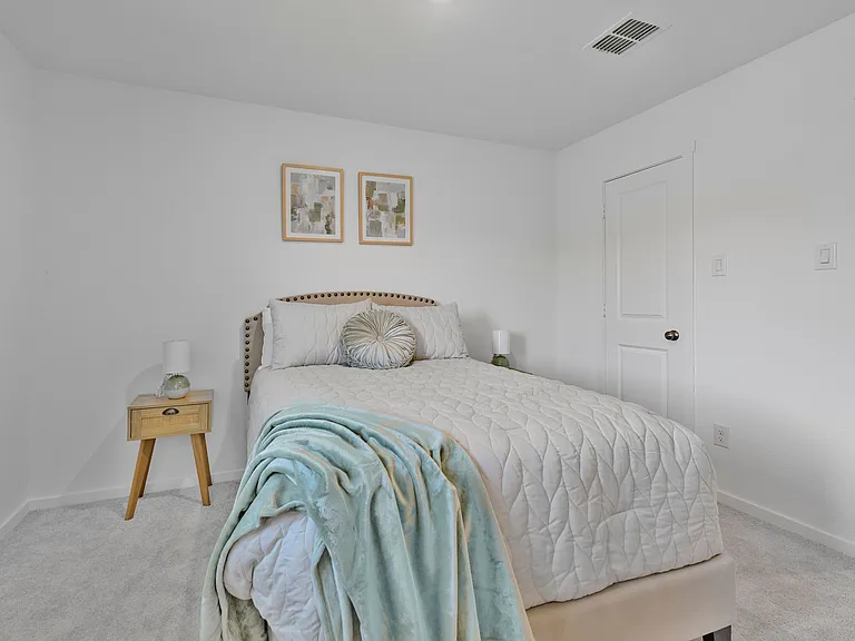 1655 Verdin Rd — Photo 7