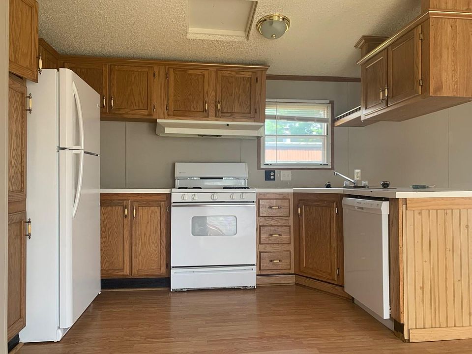 1st image of 6715 Cherrywood Dr