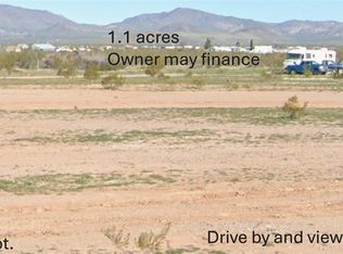 8 N 1/2 Eloy Rd, Golden Valley, AZ 86413