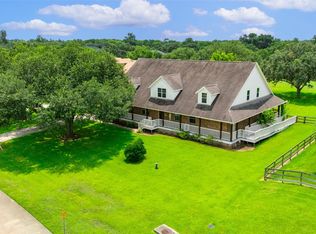 3811 Westerdale Dr, Weston Lakes, TX 77441