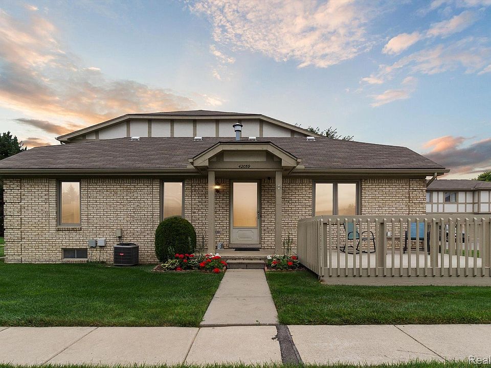1st image of 42059 Queen Victoria Ct