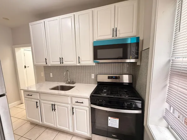 46 Vroom St #42E, Jersey City, NJ 07306