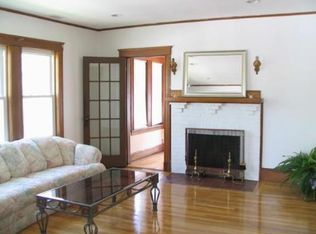 671 Hammond St #2, Chestnut Hill, MA 02467