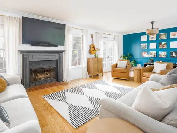 1348 Sheffield Glen Way NE #8, Atlanta, GA 30329