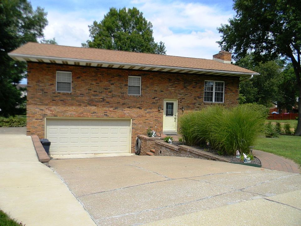 1st image of 289 Andes Dr