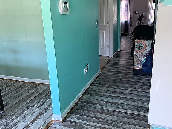 2nd image of 1146 Hoover Ave
