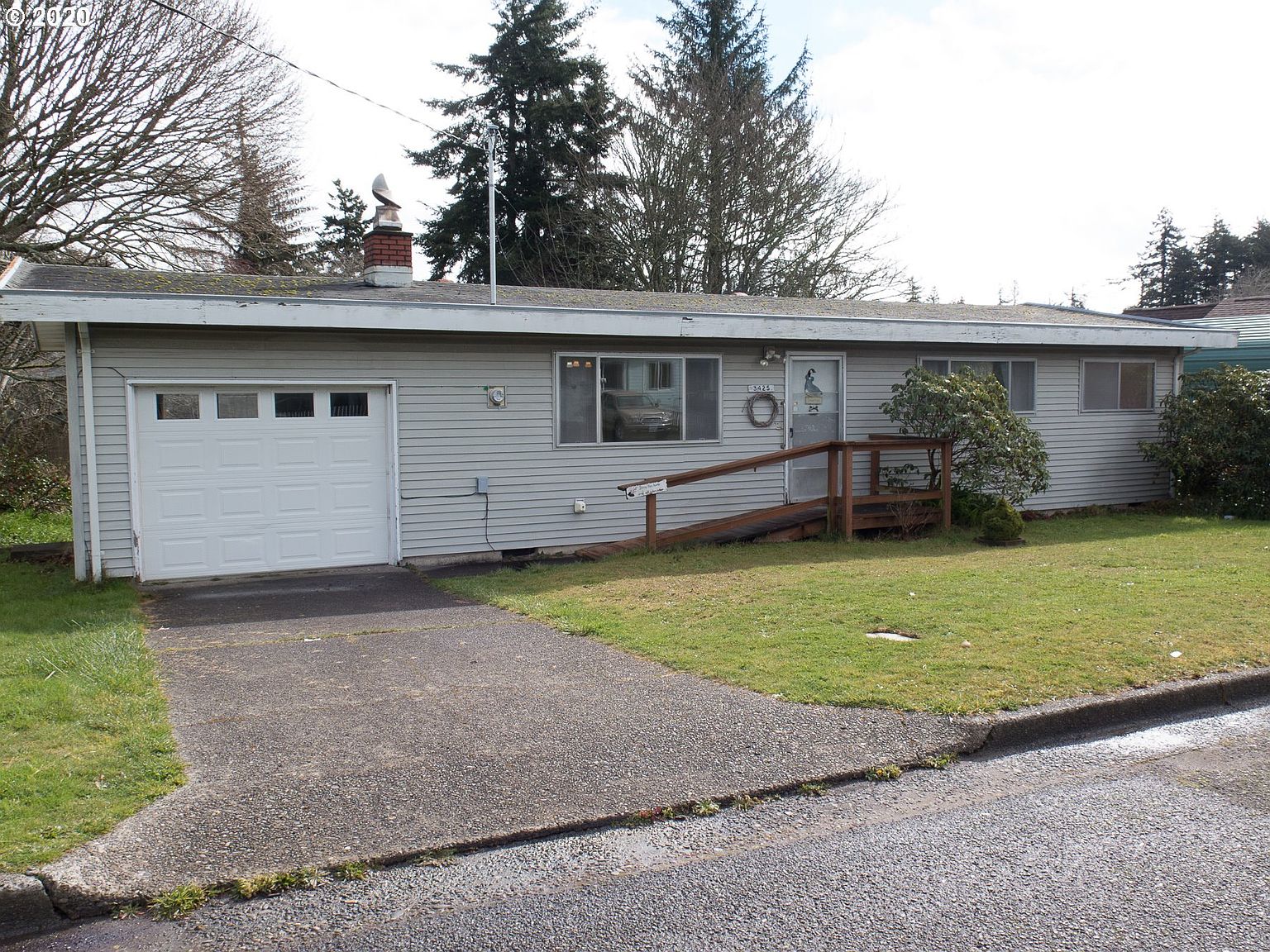 3425 Pine St, North Bend, OR 97459 Zillow