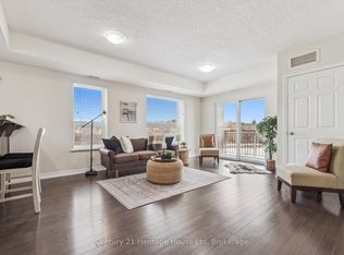 901 Paisley Rd #402, Guelph, ON N1K0A7