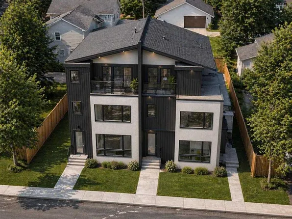 2624 S 1st Ave NW, Calgary, AB T2N 0C4