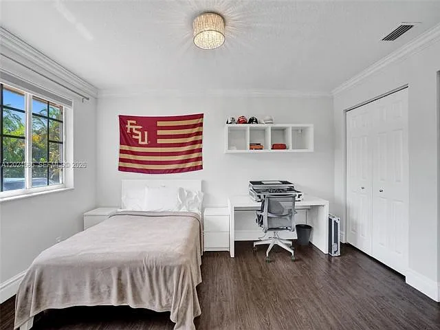 2526 Hunters Run Way — Photo 12