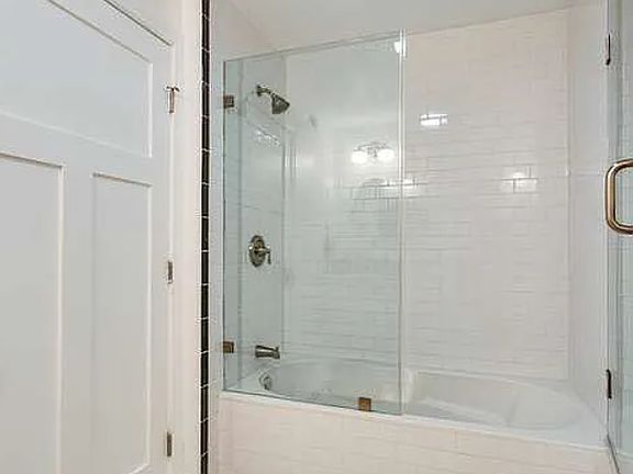 3rd image of 364 N Avenue 53 APT 5