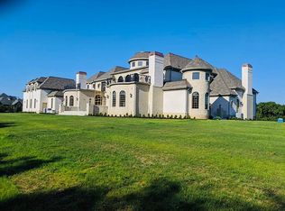 10523 Laurel Ridge Ln, Carmel, IN 46032