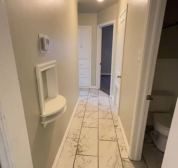 1730 S Hudson Dr — Photo 6