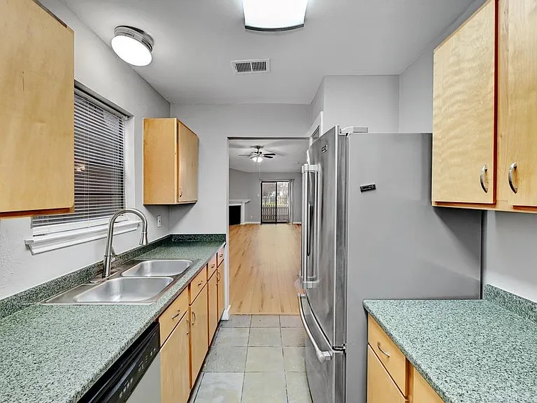 1601 Faro Dr #1003 — Photo 12