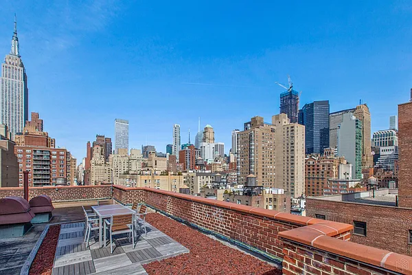 Sold by Halstead Real Estate | media 12