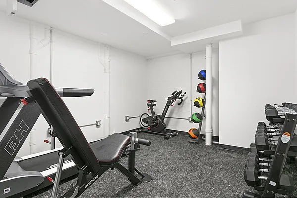 Rented by MNS | media 22