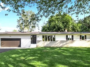 10500 Keller Rd, Clarence, NY 14031