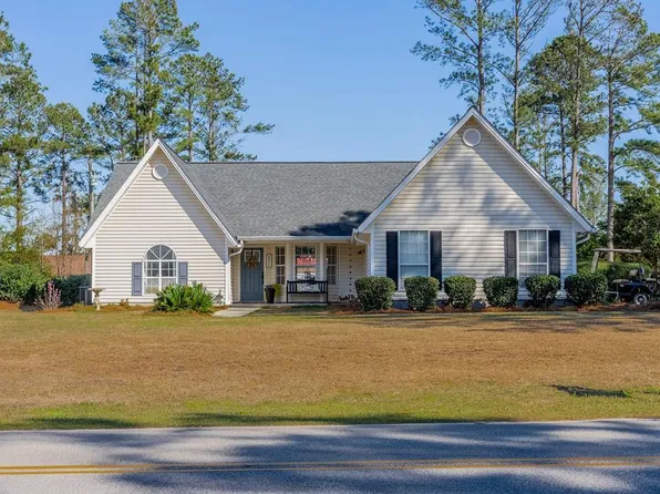 1277 Baymeadows Dr E, Douglas, GA 31535