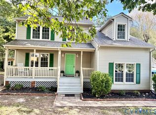 11018 Heathstead Rd, Chester, VA 23831