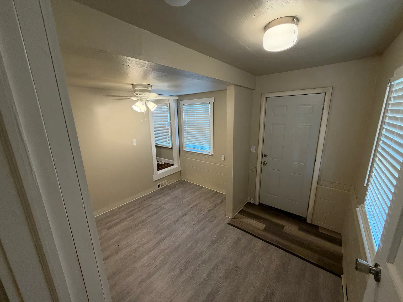 4 bed, 1116 sqft, $1,700 — Photo 3
